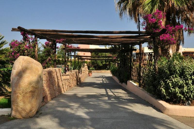 Vacanze In Natura Incontaminata "Casa Vacanza Francesca" Isola Rossa Exterior foto